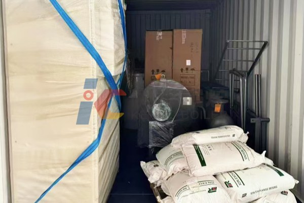 advanced -auxilaries-for-4ton-industrial-biomass-boiler-machine-to-bring-better-performance